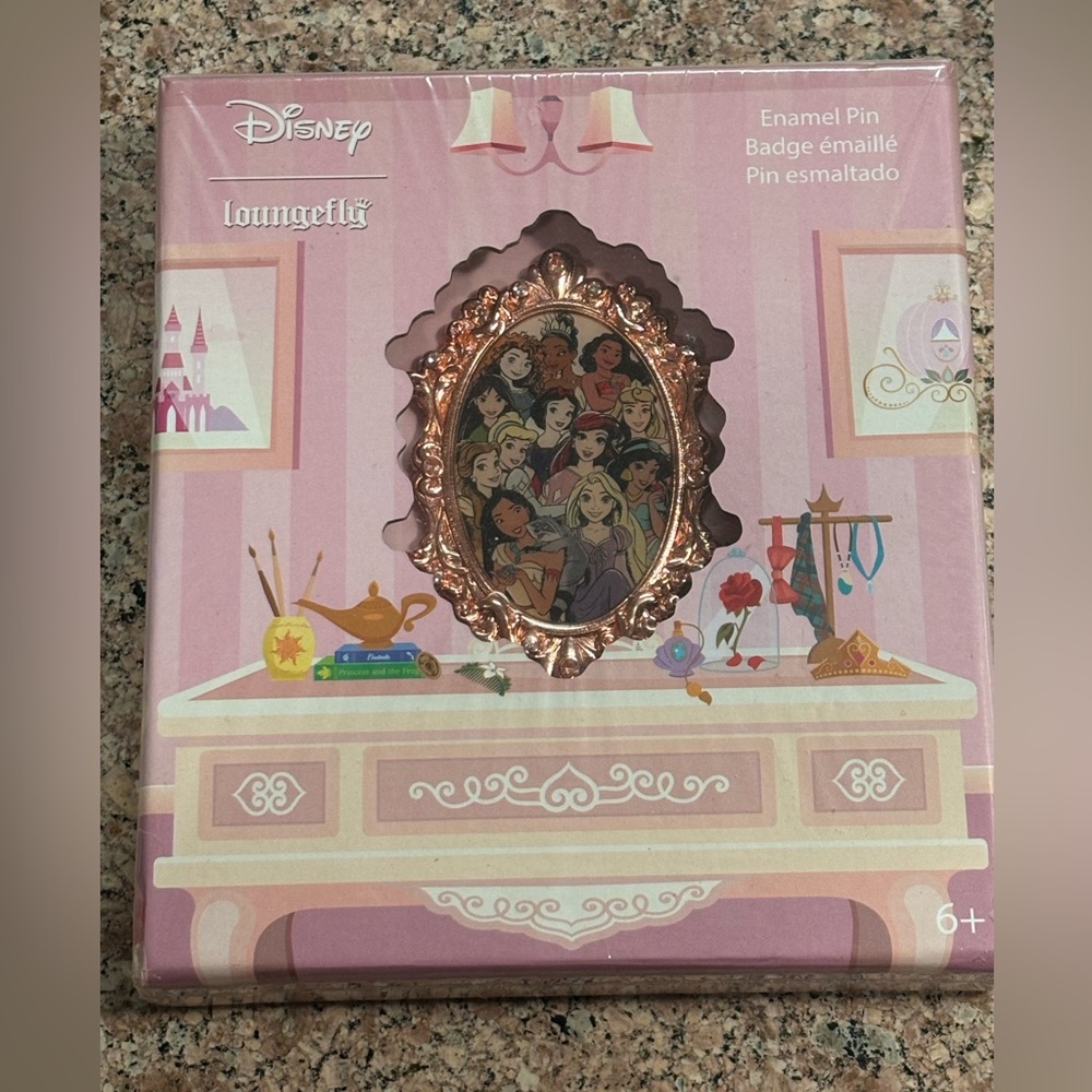 Jumbo Princess Mirror Portrait Rapunzel Ariel Mulan Belle Loungefly Disney Pin